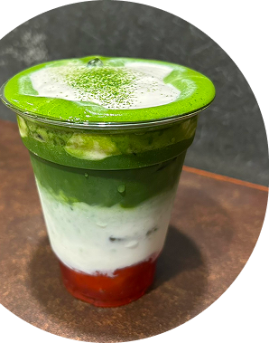 ストロベリー抹茶ラテ